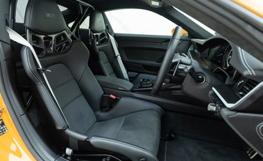 Porsche 911 Dakar 12