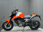 KTM Duke 2018 33K SPARES OR REPAIR PROJECT BIKE 790CC NAKED 4