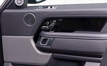 Land Rover Range Rover 3.0 TDV6 Autobiography 22
