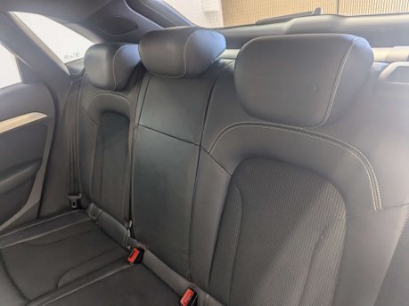 Audi Q3 1.4 Q3 S Line Edition TFSI 5dr 44