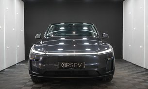 Tesla Model Y LONG RANGE Premium AWD TOW BAR 20" Helix 2.0 Alloys GROK AI Adaptive LEDS 6