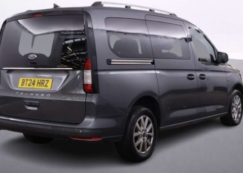 Ford Grand Tourneo Connect 1.5 EcoBoost Titanium MPV 5dr Petrol DCT Euro 6 (s/s) (114 ps) 9