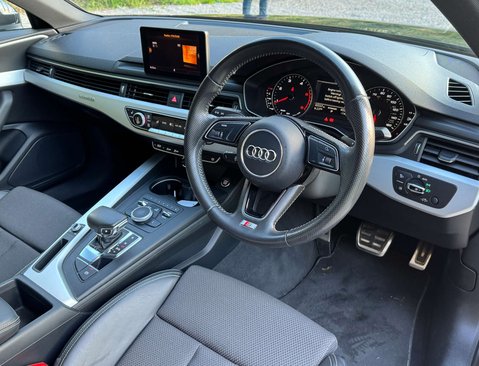 Audi A4 2.0 A4 S Line TDI Quattro Semi-Auto 4WD 4dr 11