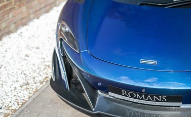 McLaren 675LT Spider MSO Carbon Series 25