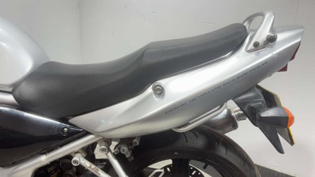 Suzuki Bandit 600 GSF S 2003 39K IDEAL COMMUTER BIKE 600CC A2 RESTRICTABLE 27