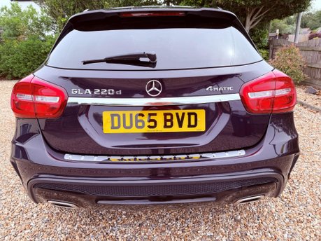 Mercedes-Benz GLA 2.1 GLA220d AMG Line (Premium Plus) 7G-DCT 4MATIC Euro 6 (s/s) 5dr 11