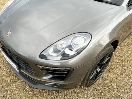 Porsche Macan D S PDK 23