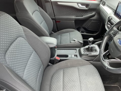 Ford Kuga 1.5 Zetec EcoBlue 5dr 8