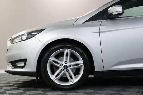 Ford Focus TITANIUM 27