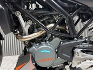 KTM Duke 2016 INCREDIBLY CLEAN LONG MOT ONLY 1K AKRAPOVIC 18
