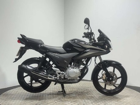 Honda CBF125 CBF125 2012 ONLY 5K MOT SERVICED ICONIC LEARNER BIKE 125CC
