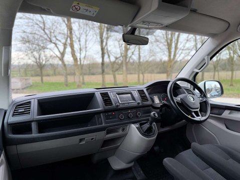 Volkswagen Transporter 2.0 Transporter T32 Highline TDI BlueMotion Technology 2
