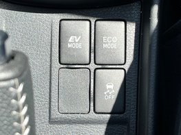 Toyota Yaris VVT-I Y20 45