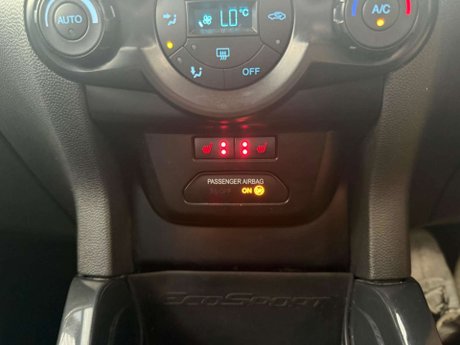 Ford Ecosport 1.0T EcoBoost Titanium 2WD Euro 5 (s/s) 5dr 37