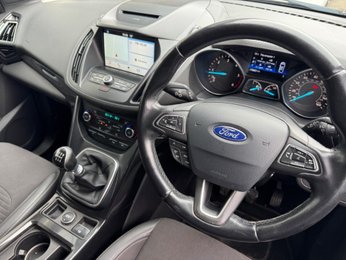 Ford Kuga 2.0 TDCi Titanium AWD Euro 6 (s/s) 5dr
