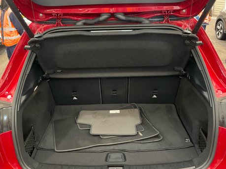 Mercedes-Benz GLA Class GLA 220D 4M AMG Line Premium Plus Auto Diesel PAN ROOF/MEMORY SEATS/360 CAM 10