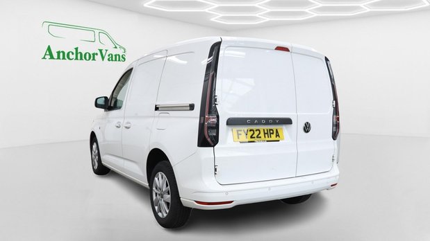 Volkswagen Caddy SWB L1H1 Low Roof Commerce Pro Air Con Alloys Sensors EURO 6 NO VAT 6