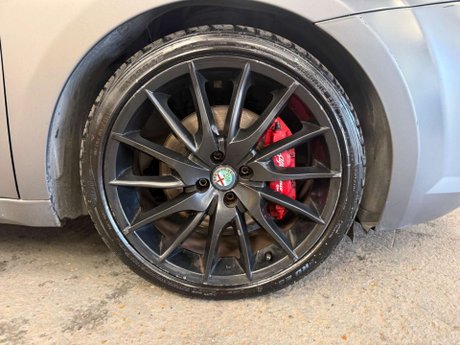 Alfa Romeo Mito 1.4 TB MultiAir Quadrifoglio Verde TCT Euro 6 (s/s) 3dr 21