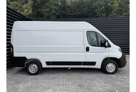 Vauxhall Movano 2.2 CDTi 3500 BiTurbo Dynamic Panel Van 5dr Diesel Manual FWD L2 H2 Euro 6