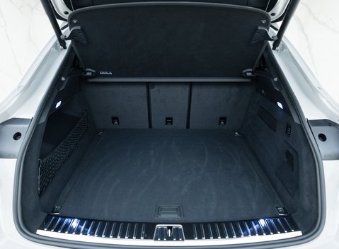 Porsche Cayenne GTS Coupe 37