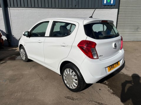 Vauxhall Viva 1.0i SE Euro 6 5dr 4