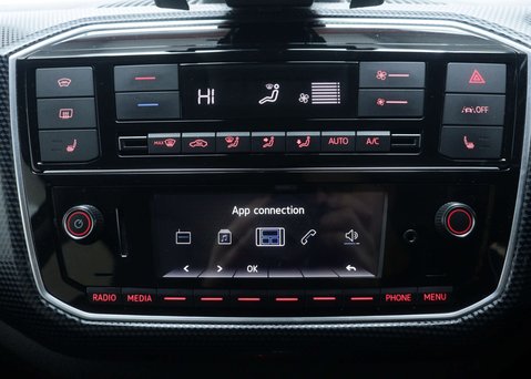 Volkswagen Up e-up! 5dr 26