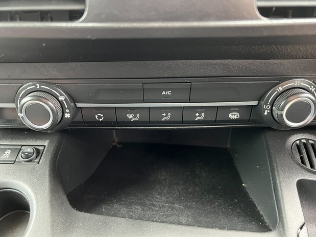 Vauxhall Combo SWB L1H1 Low Roof Sportive 2000 Air Con Sensors Nav EURO 6 NO VAT 29