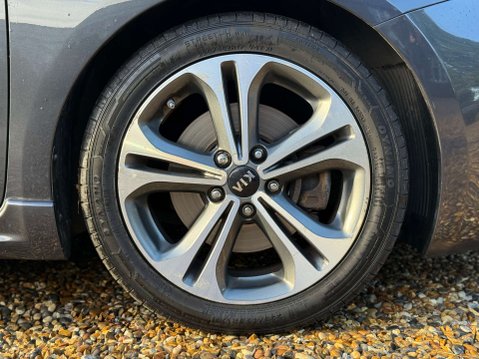 Kia Ceed 1.0 Ceed GT-Line ISG 5dr 27