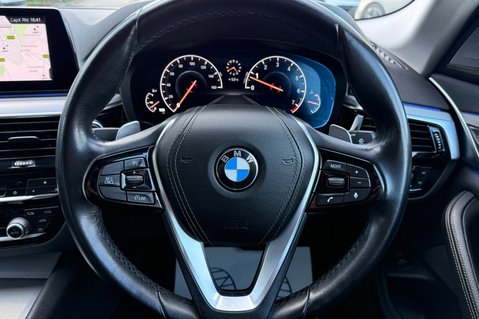 BMW 5 Series 520I SE TOURING AUTOMATIC ESTATE TOURING - HARMAN KARDON - AMBIENT LIGHTING 10