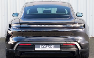 Porsche Taycan Turbo S 4