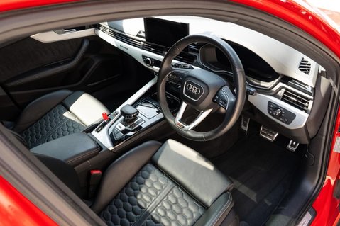 Audi RS4 2.9 TFSI V6 Tiptronic quattro Euro 6 (s/s) 5dr 19
