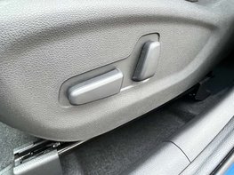 Hyundai TUCSON 1.6 Tucson Premium SE48v MHEV CRDi 2WD Semi-Auto 5dr 69