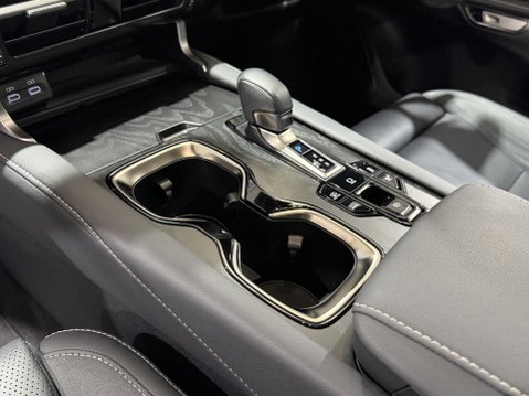 Lexus RX 450H PLUS TAKUMI 25