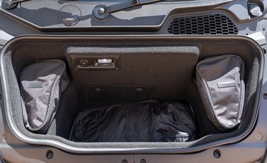 Lamborghini Huracan LP640-4 Performante 28