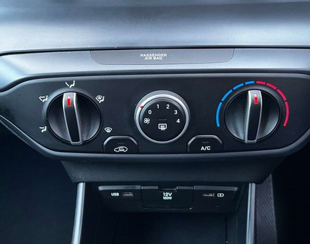 Hyundai BAYON 1.0 Bayon SE Connect TGDi MHEV Auto 5dr 42