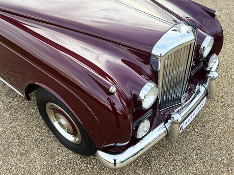 Bentley S1 Continental Mulliner Flying Spur 20