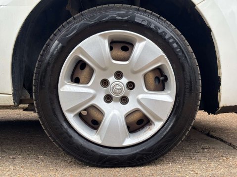 Vauxhall Combo 1.2 Combo 2000 L1H1 CDTi Sportive 34
