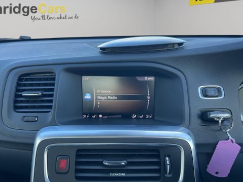 Volvo V60 2.0 D4 Lux Nav Auto Euro 6 (s/s) 5dr 35
