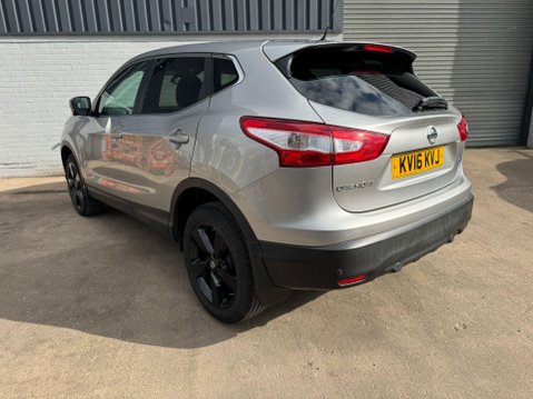 Nissan Qashqai 1.5 dCi n-tec 2WD Euro 6 (s/s) 5dr 4