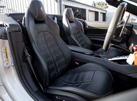 Ferrari California T 14