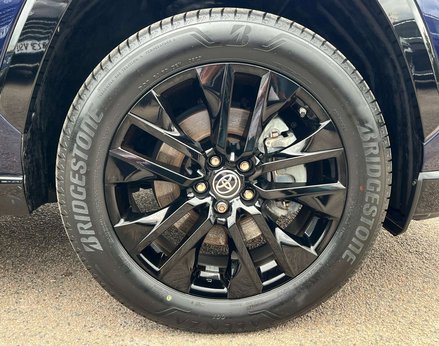 Toyota Rav4 2.5 RAV4 Dynamic HEV 4x2 CVT 5dr 15