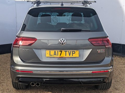 Volkswagen Tiguan R-LINE TDI BMT 4MOTION DSG 8