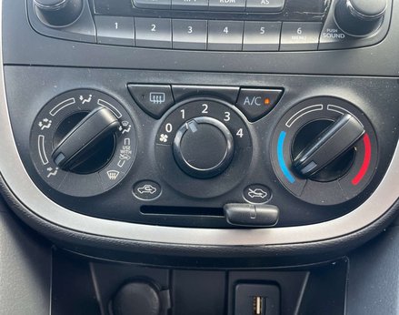 Suzuki Celerio 1.0 Celerio SZ3 5dr 28