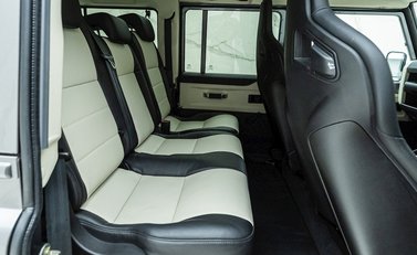 Land Rover Defender 110 Works V8 70th Edition 14