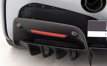 Ferrari SF90 Stradale Stradale Tailor Made Ispirazioni 33