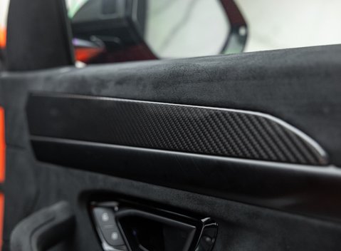 Lamborghini Urus PERFORMANTE 15