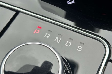Land Rover Range Rover Velar 2.0 D240 R-Dynamic S SUV 5dr Diesel Auto 4WD Euro 6 (s/s) (240 ps) 47