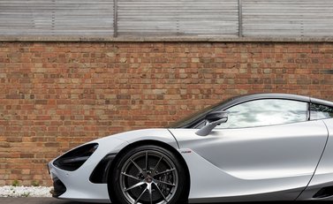 McLaren 720S Performance 31