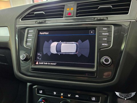 Volkswagen Tiguan 2.0 TDI BlueMotion Tech SE Navigation 4Motion Euro 6 (s/s) 5dr 32