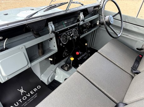 Land Rover Series II A 45